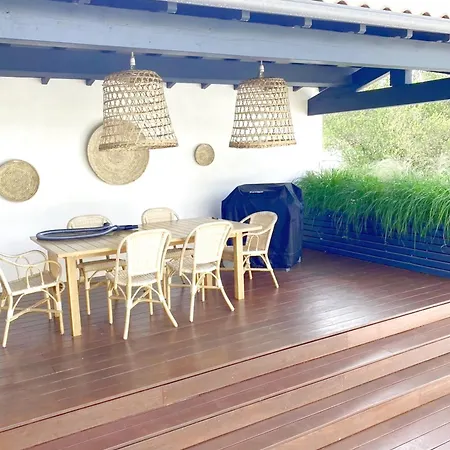 Σπίτι διακοπών Architect Designed Villa La Flotte